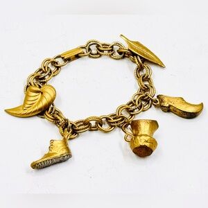 Vintage Chunky Gold Tone Charm Bracelet W/Shoe Leaves Vase 6.5”